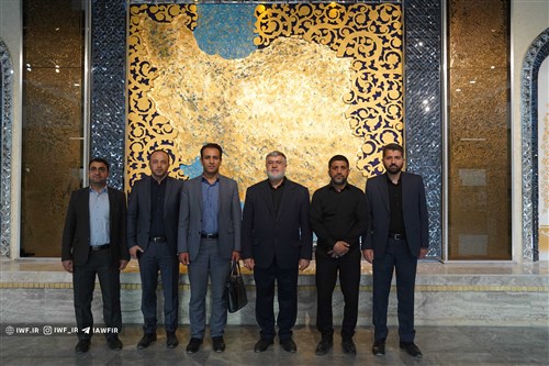 برای دیدار با رئیس فدراسیون کشتی (همراه با گزارش تصویری)